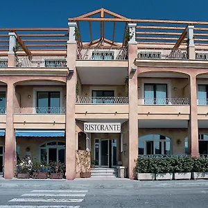 https://hotel-del-porto.in-sardinia.net