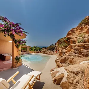 https://costa-paradiso-resort.in-sardinia.net